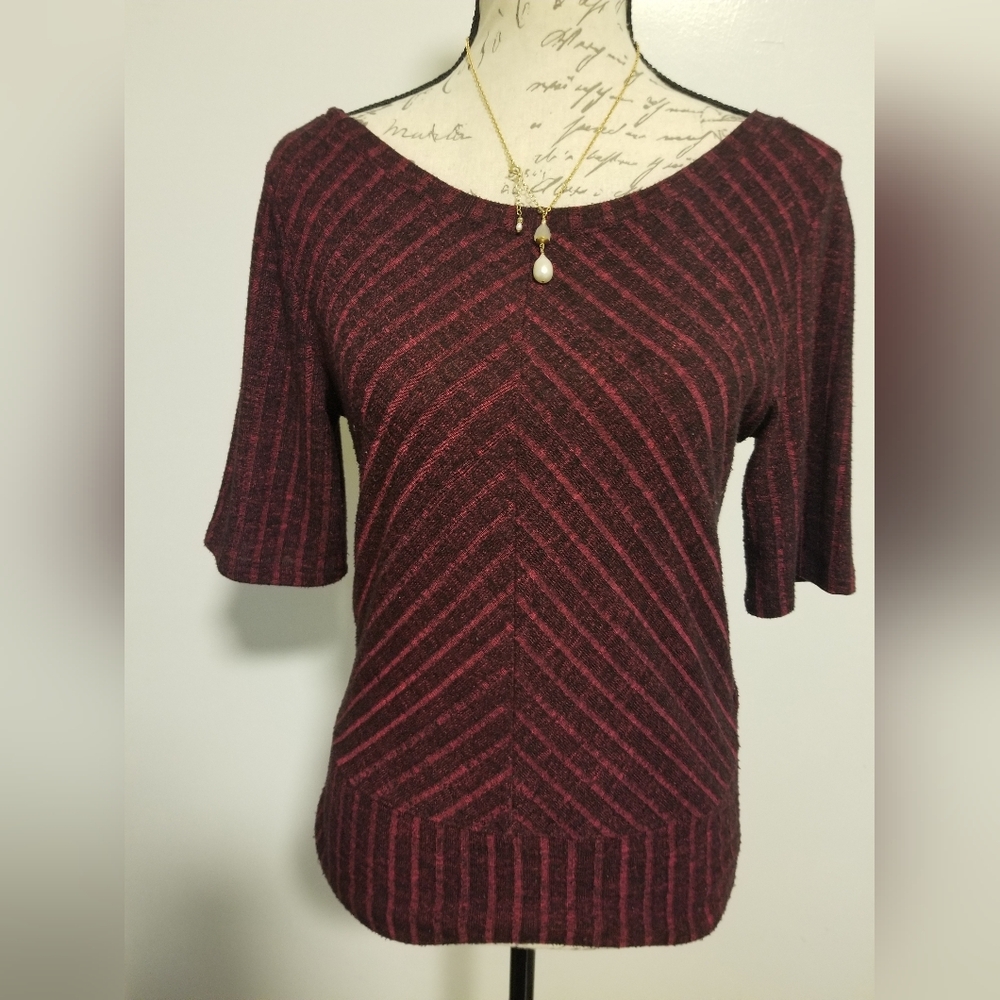 GAP Chevron Pattern Pullover